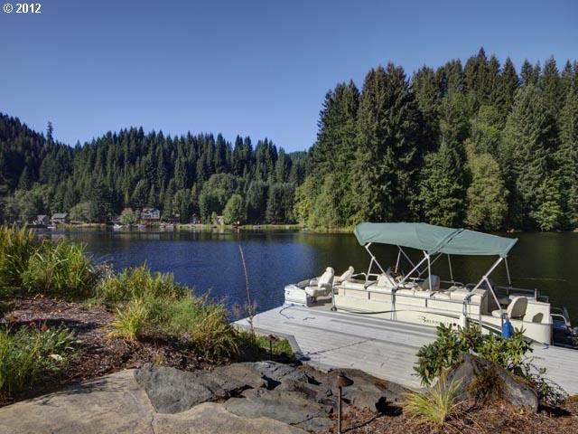 Fishhawk Lake Property For Sale